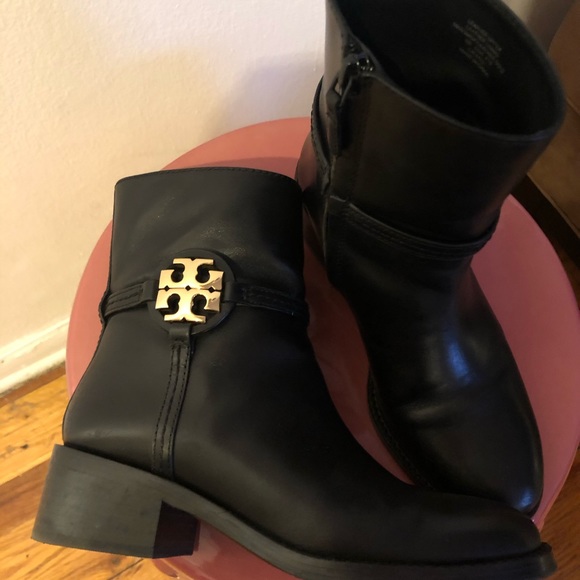 NEW! TORY BURCH BOOTIES - Picture 7 of 7